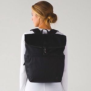Lululemon Rise and Shine Backpack 15L